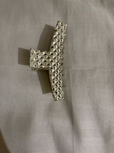 Miniso claw clip