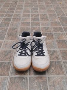 Nivia White & Blue Casual Shoes