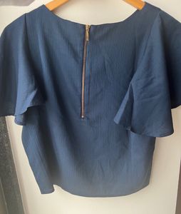 Blue Top With Bella Sleeves