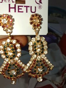 HETU Earrings with Stones