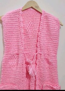 Pink 💕 Winter Shrug For 6-8 Year Girl 30 Bust