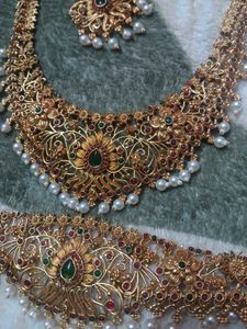 Elegant Gold Plated Jewelry Set