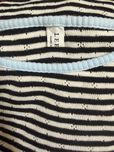 Leelin Korean B&amp;W striped top