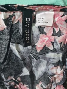 Floral Print Romper with Pockets
