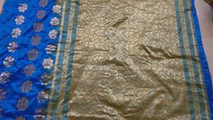 Vibrant Blue Saree with Floral Motif