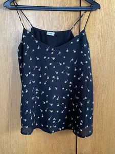 Singlet Top. can offer all 5 for 350
