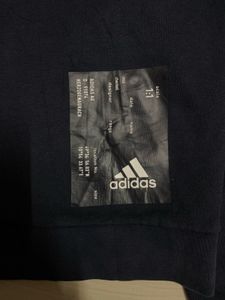 Adidas Tech Graphic Crew Sweatshirt.