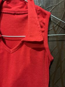 Red Sleeveless Collared Top