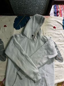 off whiteHoodie