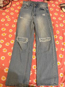 Wide-Leg Jeans