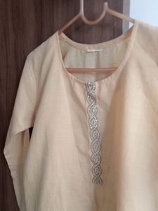 Beautiful Yellow Kurti.