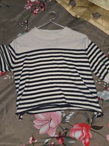 Striped Cropped ribbed top