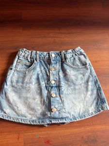 Zara brand 13-14yrs Cute Floral Denim Skirt