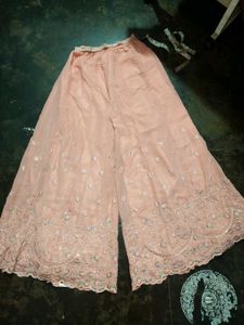 🌸 Stunning Peach Embroidered Sharara/Plazo Set