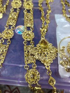 Exquisite Kundan Bridal Choker Set