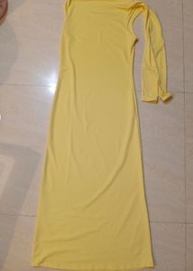 Elegant Yellow Off-Shoulder Maxi Dress