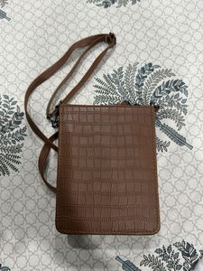 Brown Faux Leather Croc Texture Crossbody Bag