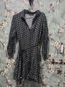 Chic Printed Button-Down Dress with Belt