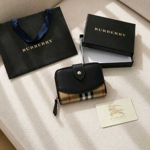 BURBERRY**WALLET FOR HER* WD BOX 12 AA QUALITY