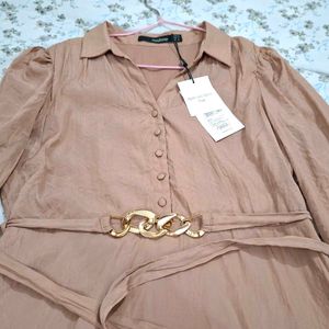 Madame dress with tag and belt