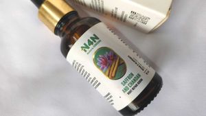 Saffron &amp; Chandan Serum