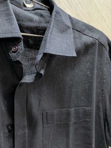 Classic Black Short Sleeve Button-Up Shirt