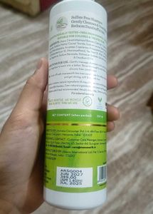 Mamaearth Tea Tree Shampoo