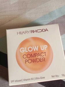 Hilary Rhoda Glow Up Compact Powder
