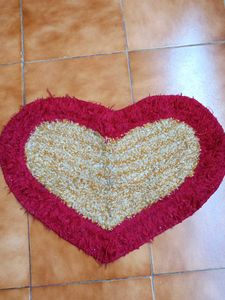 Heart Shaped Rug - Cozy & Cute