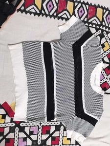 Striped Knit Top🌝🌝