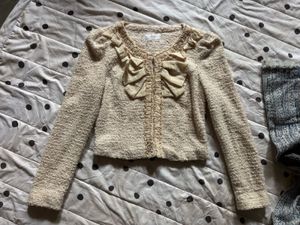 Chic Textured Cropped Jacket