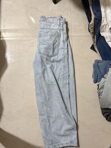 Wide Leg Light Wash Jeans