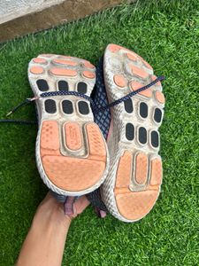 Skechers Sports shoes - Unisex UK 7