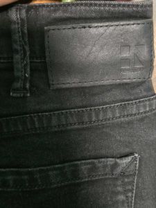 HERE&amp;NOW Men's Black Distressed Knee Jeans