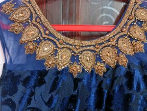 Stunning Navy Blue Embellished L size Gown
