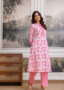 Chic Pink Floral Kurta Set