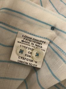 Off White &amp; Blue Strips Shirt(Men’s)