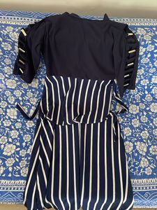 Chic Navy &amp; White Striped Dress