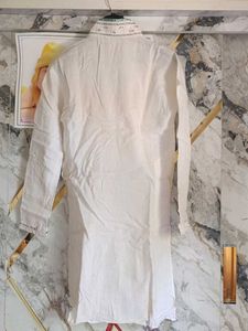 Elegant White Embellished Kurta pent set