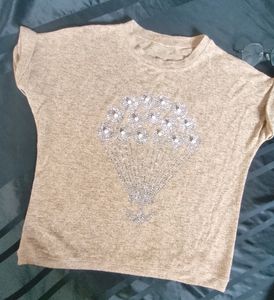 Beautiful Women Trending T-shirt