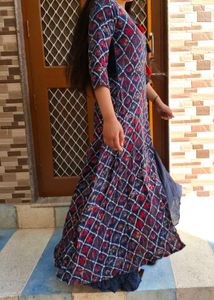 Stylish Navy Blue &amp; Red Kurta