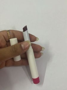 Mamaearth lipbalm (Beetroot)