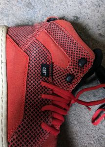 CAT Men's Red Mid-Top Sneakers 👟