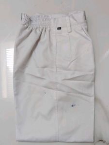 White School pant for