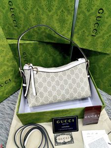 GUCCI* *GG EMBLEM SMALL SHOULDER BAG*WD BOX