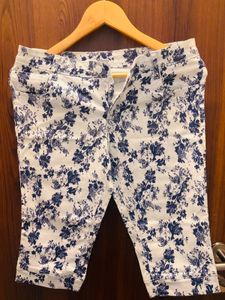 Floral Capri Pants