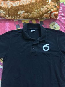 Polo Black t shirt