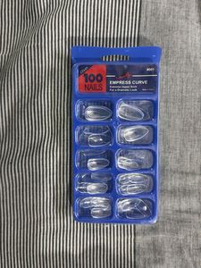 100 fake Nails