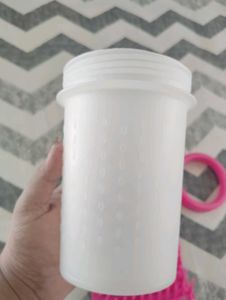 Brand new Dog/ Pet paw cleaner medium