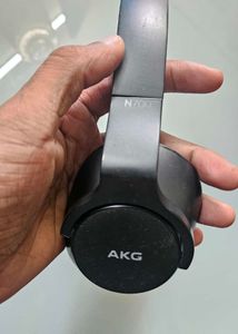 AKG N700 NCm2